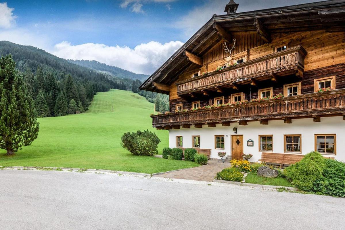 Walchauhof Hotell Flachau Exteriör bild