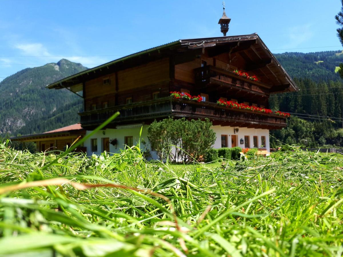 Walchauhof Hotell Flachau Exteriör bild