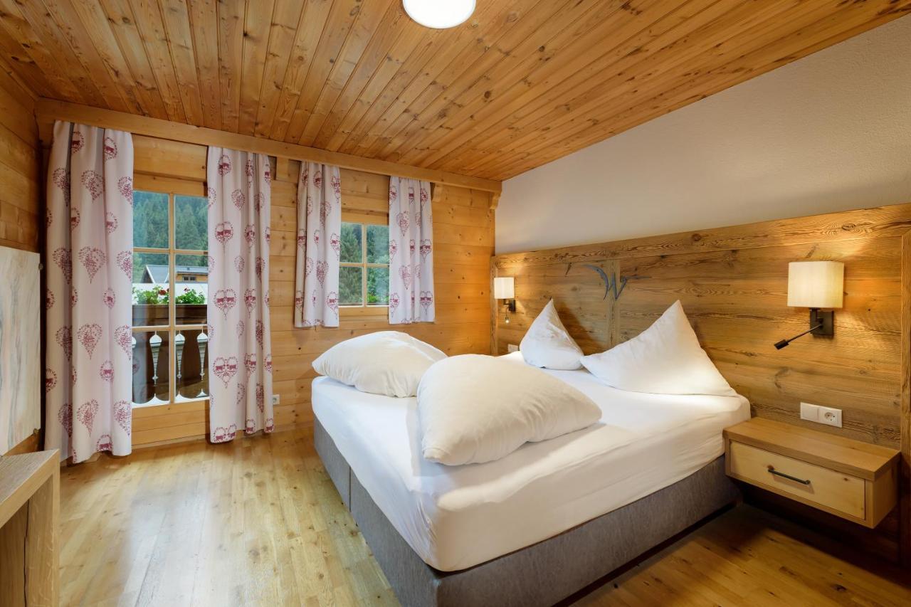 Walchauhof Hotell Flachau Exteriör bild