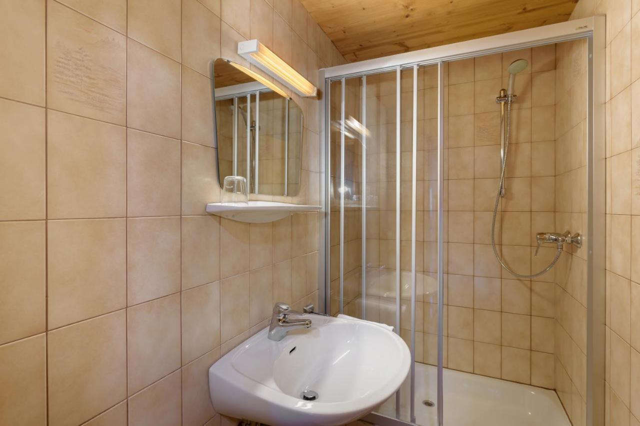 Walchauhof Hotell Flachau Exteriör bild